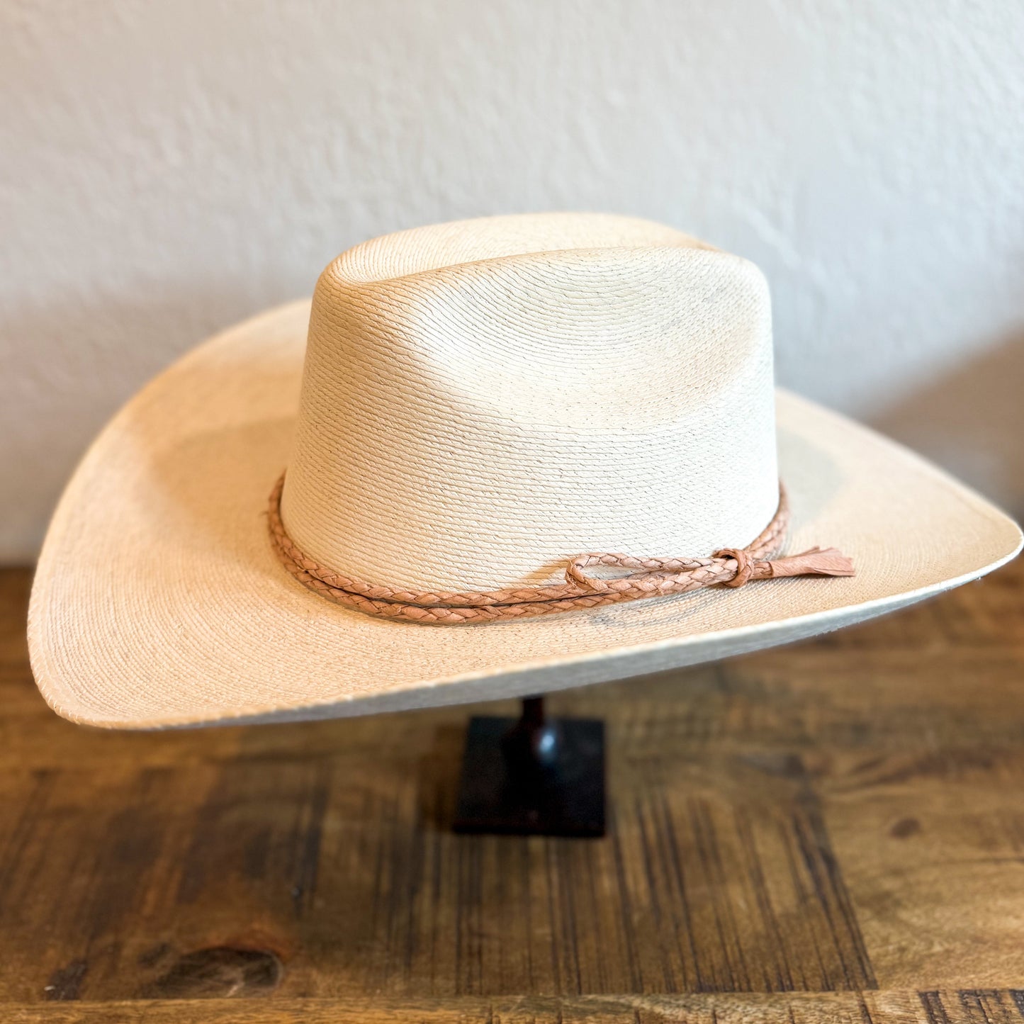 The Cattleman | Ivory