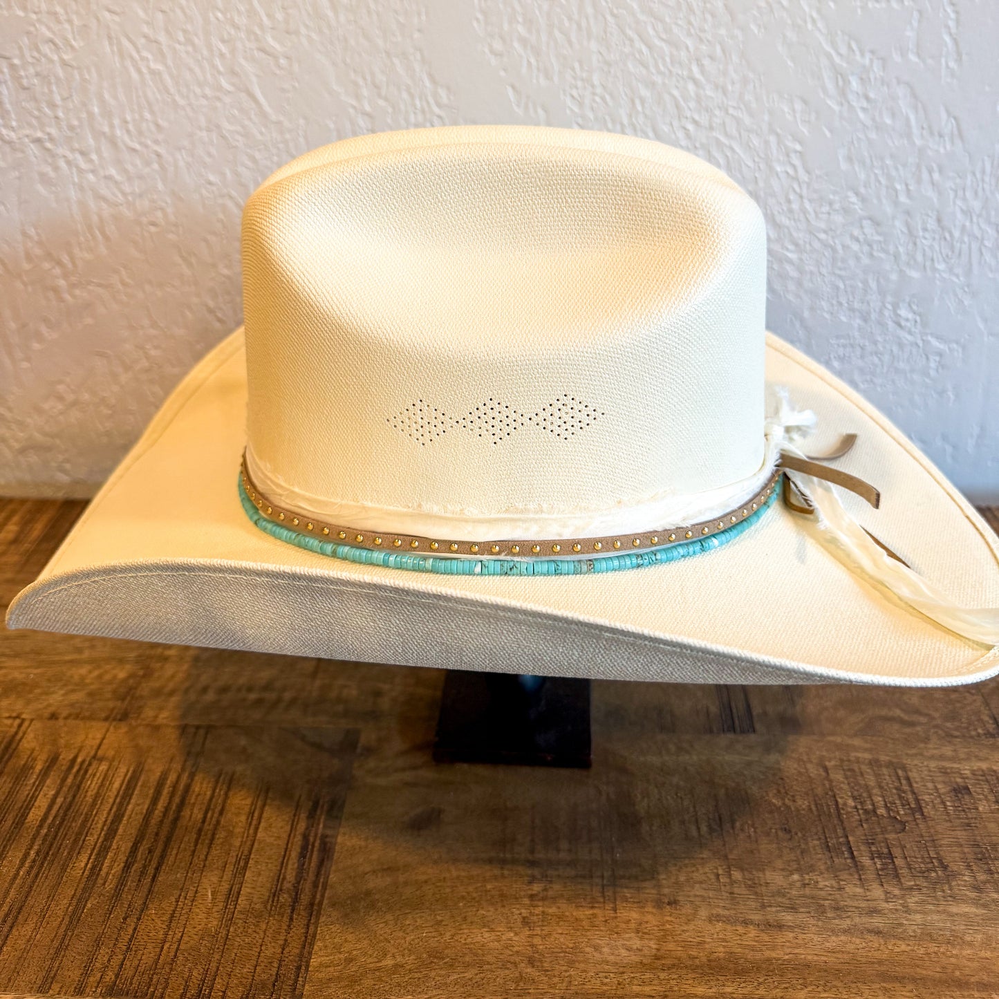 The Lonestar | Ivory
